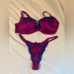 Agent Provacateur matching set, bra +2 panties